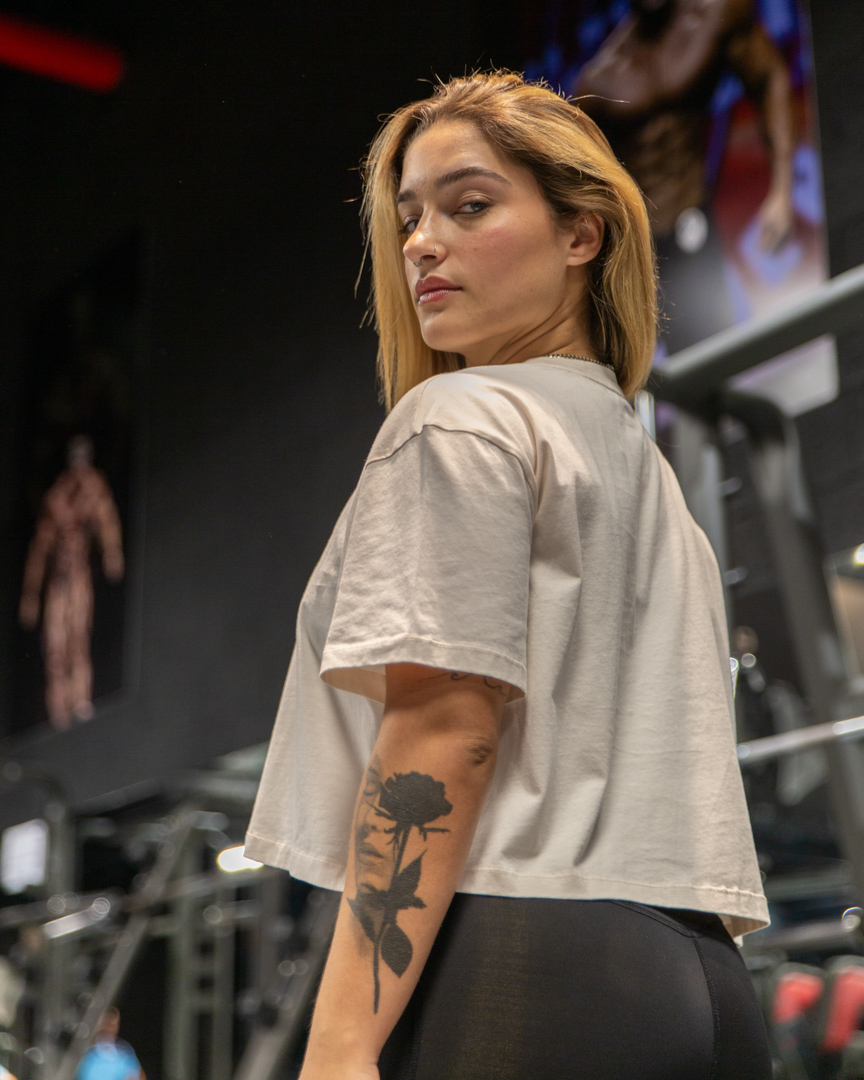 Alternative view of GREAT LOGO CROPPED T-SHIRT BEIGE