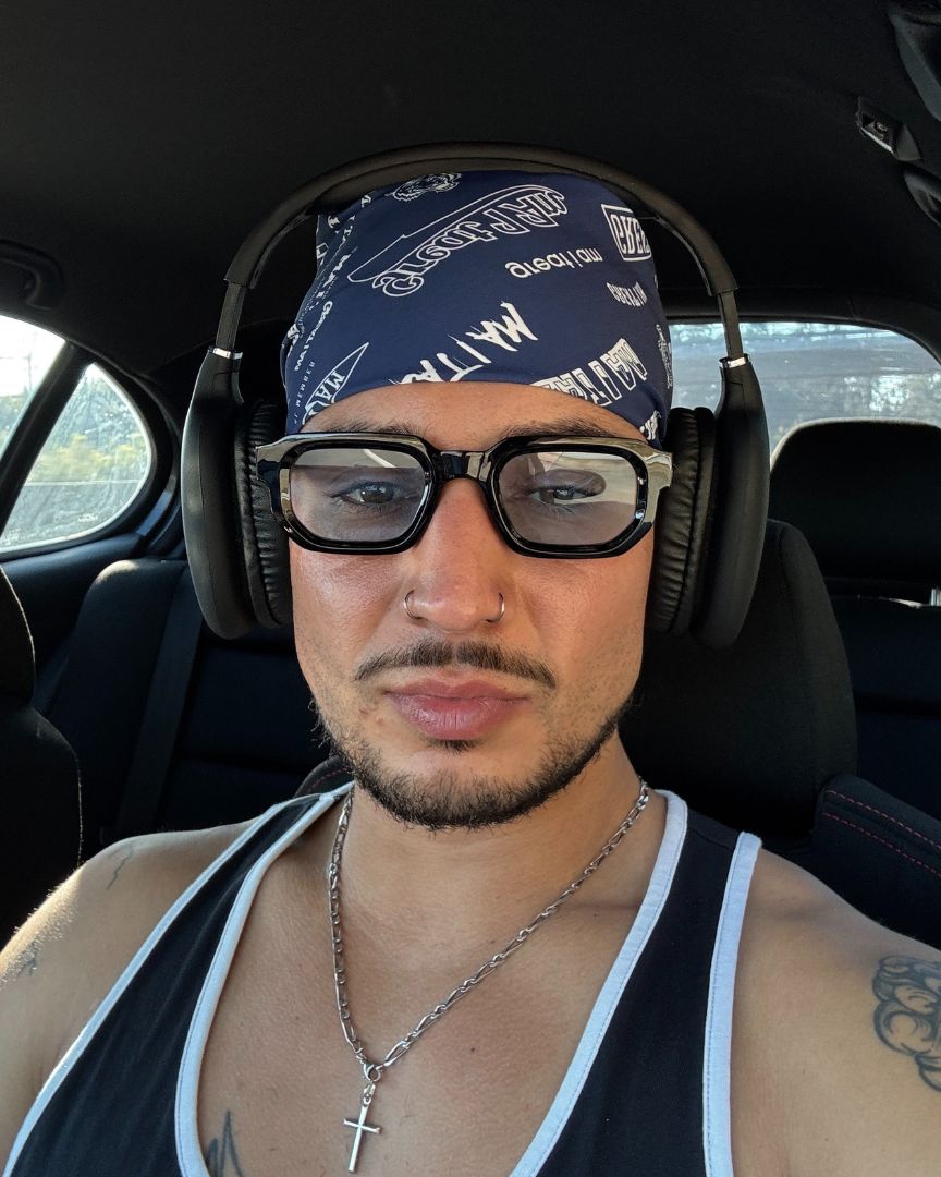 Alternative view of BANDANA GREAT I AM LOGOS NAVY