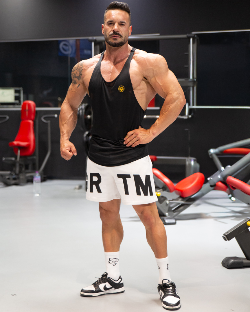 Alternative view of STRINGER BASIC BLACK